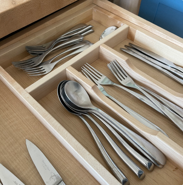Dual-Tiered-Cutlery-Trays